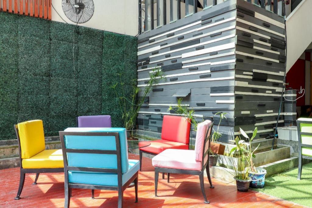Oyo 412 7 Days Hotel — Photos 3